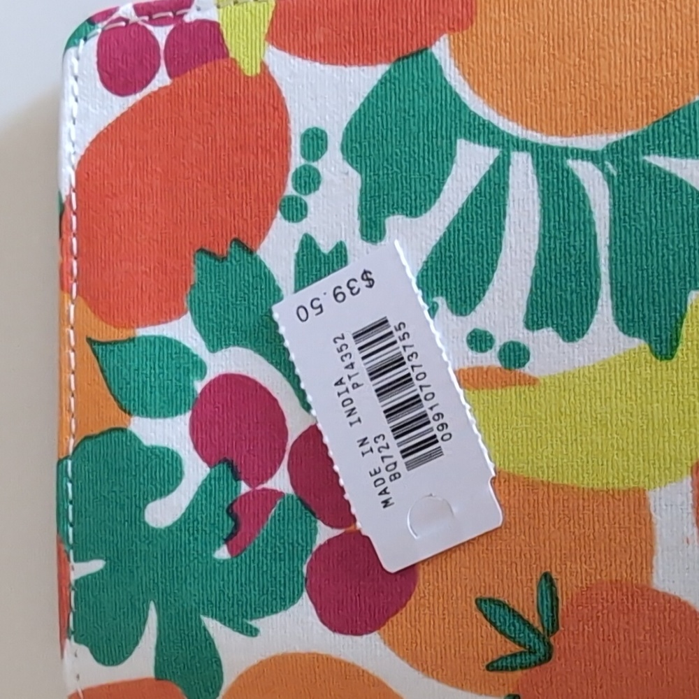 J. Crew Factory Travel Set - Picture 2 of 6